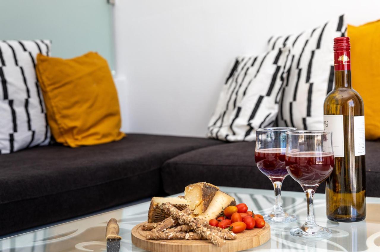 Bamboo Villa Naxos มีกรีวิกลา ภายนอก รูปภาพ
