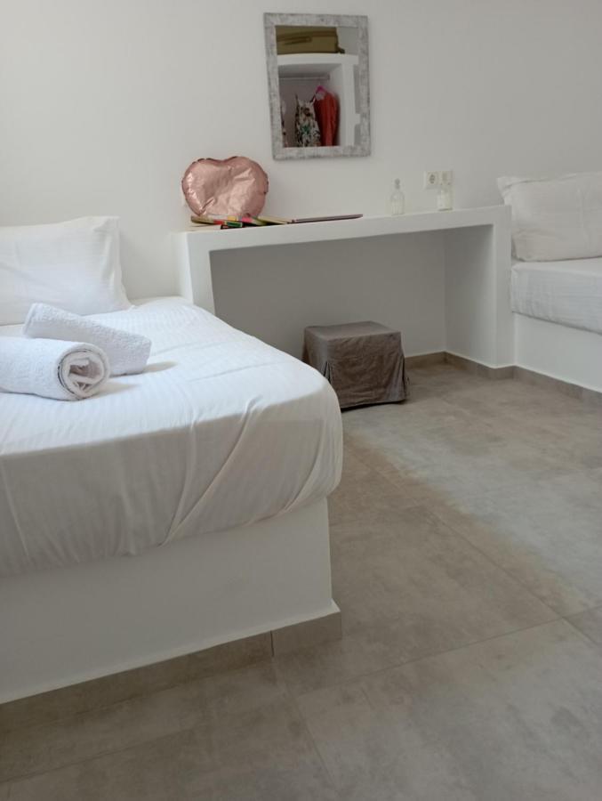 Bamboo Villa Naxos มีกรีวิกลา ภายนอก รูปภาพ